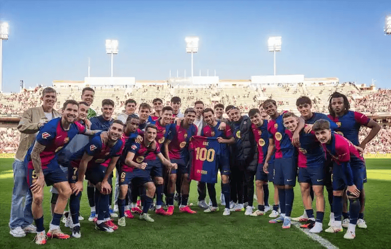 巴萨主场迎战副班长奥维耶多，西甲争冠关键战不容有失